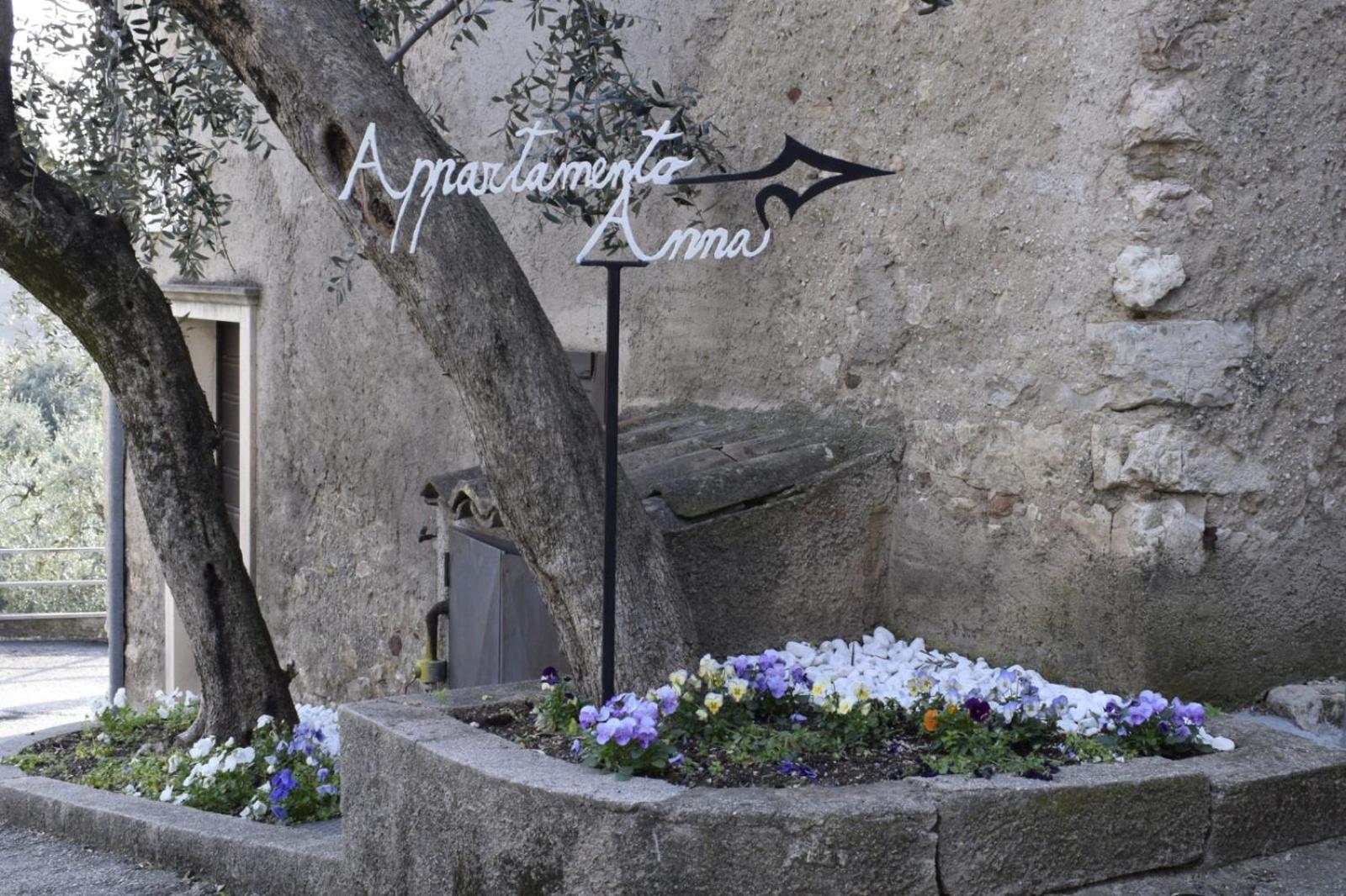 Appartamento Anna Brenzone sul Garda Eksteriør billede