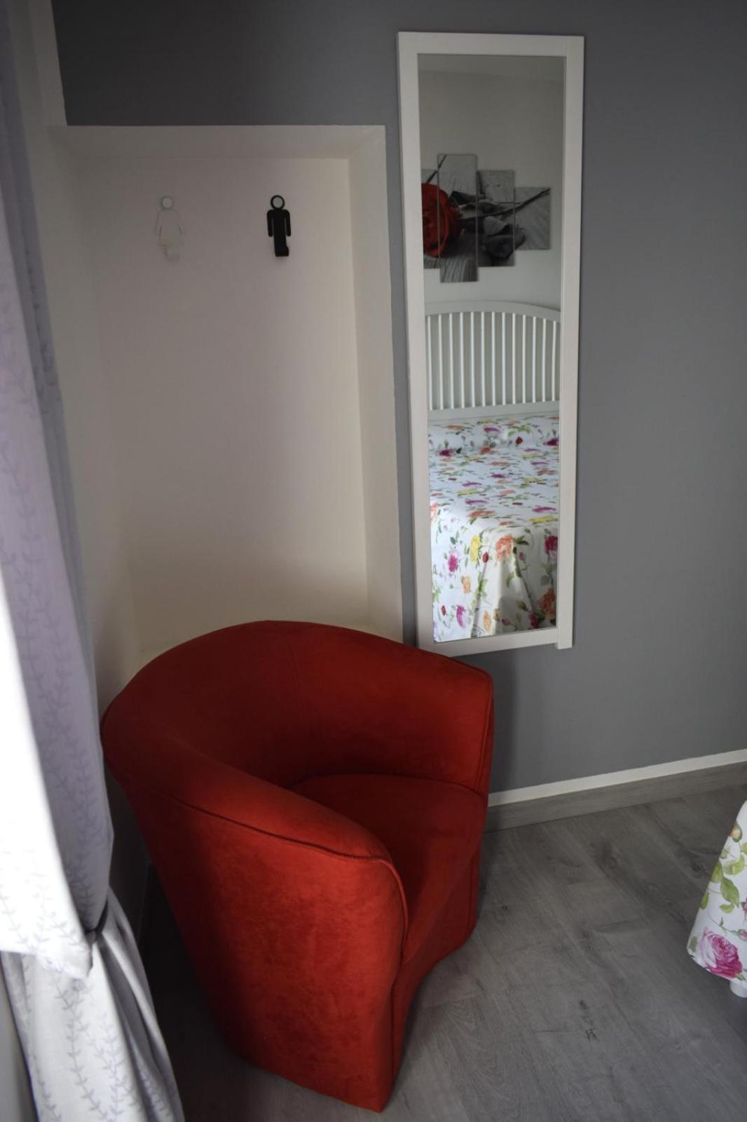 Appartamento Anna Brenzone sul Garda Eksteriør billede